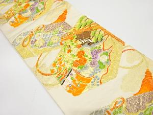 手箱に屋敷風景・古典柄織り出し　袋帯